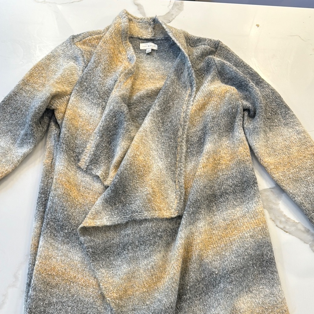 Women’s cardigan sweater size medium Lucky Brand